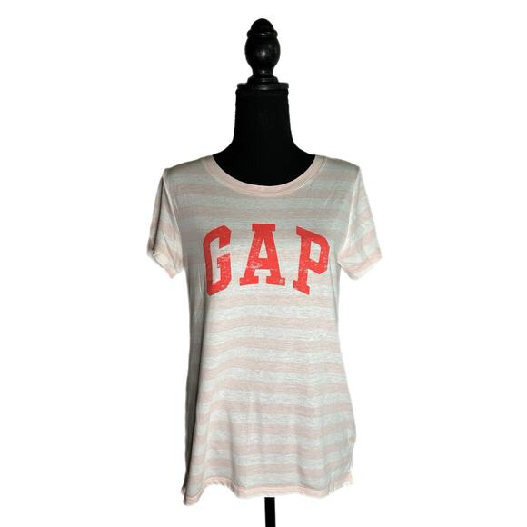Gap Pink and White Striped Women’s T-shirt, Medium, Pre-owned - Picture 1 of 5